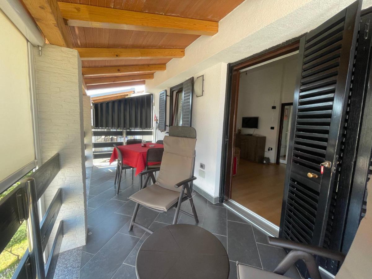 Residence4a-Appartamento Rosso Ravni Esterno foto