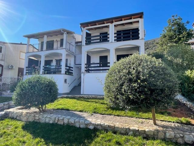 Residence4a-Appartamento Rosso Ravni Esterno foto