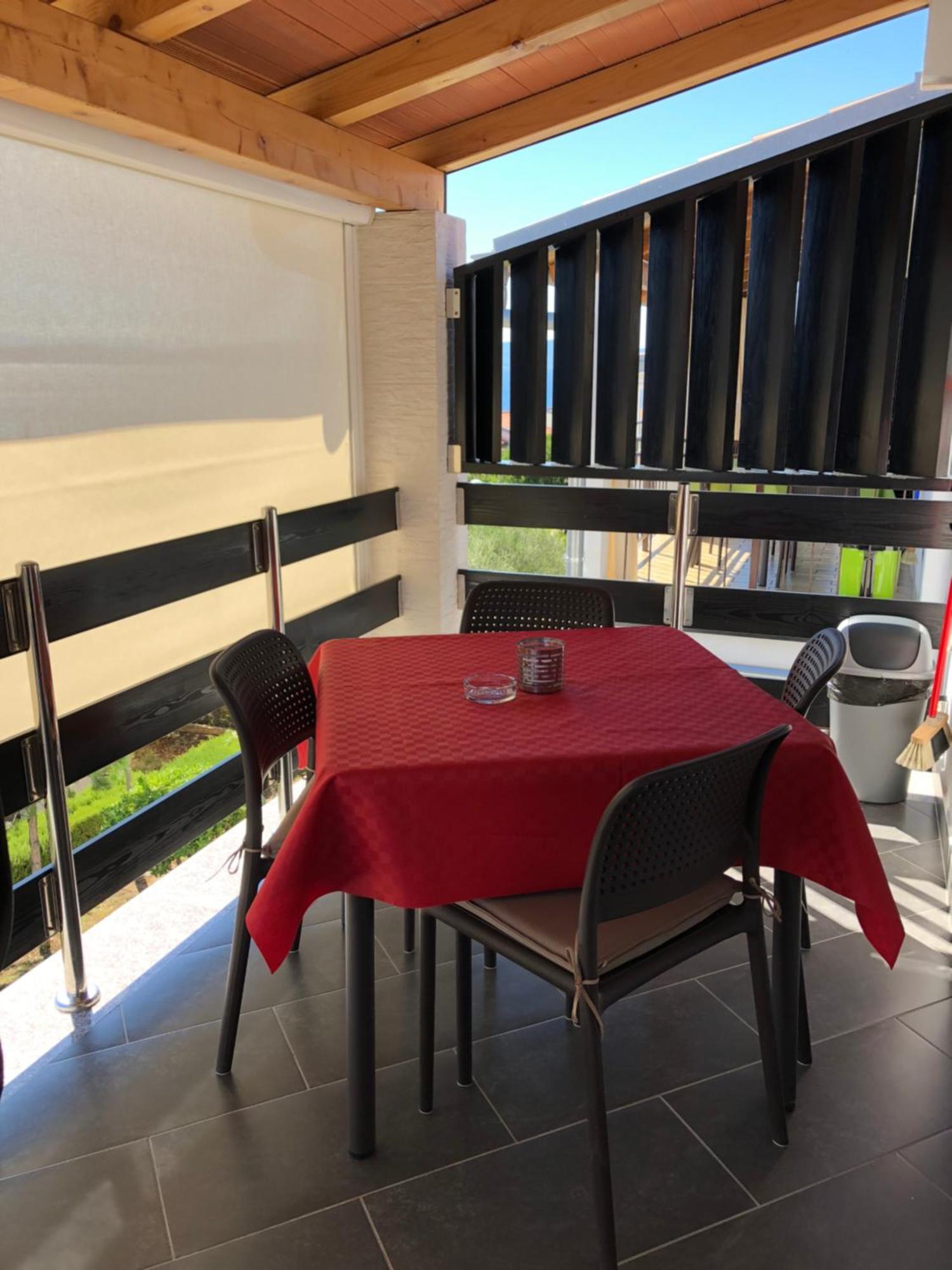 Residence4a-Appartamento Rosso Ravni Esterno foto