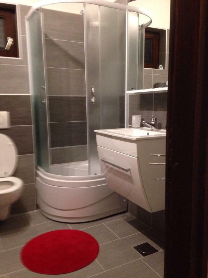 Residence4a-Appartamento Rosso Ravni Esterno foto